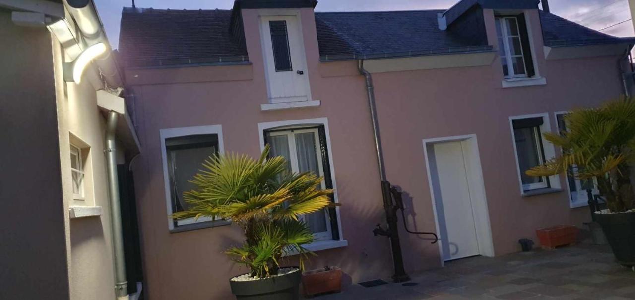 Maison Avec Garage 24 Heures Du Mans Voitures Et Toute Manifestation Le Mans Exterior photo